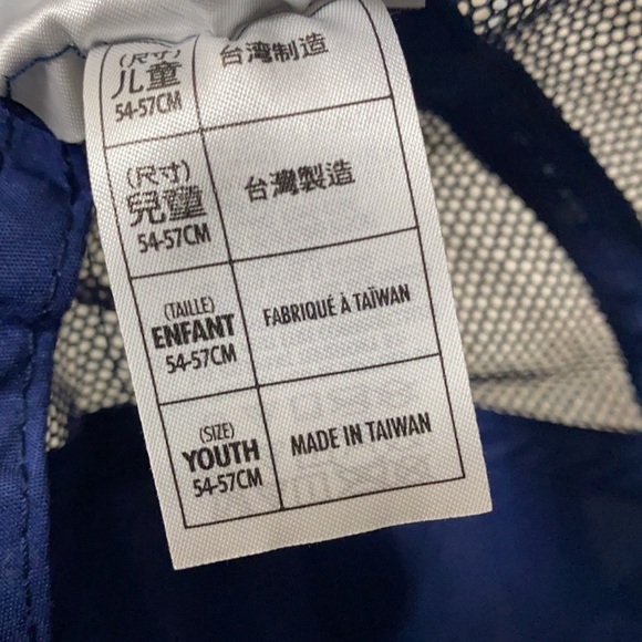 Disney Parks Micky and Goofy SnapBack Hat Youth 54-57cm - Picture 5 of 6